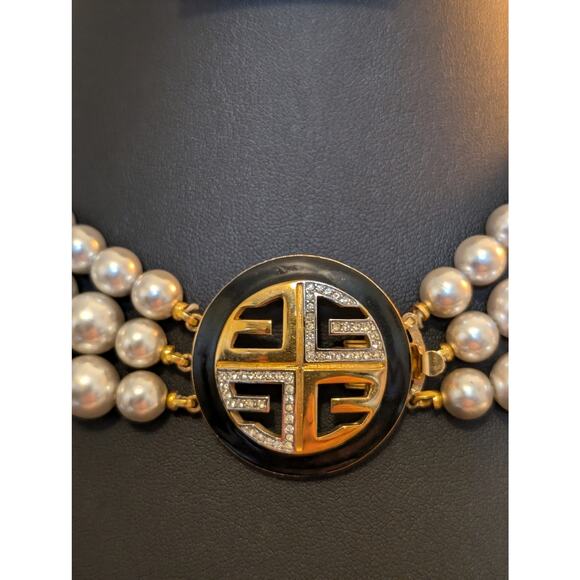 Vintage Designer Givenchy Bijoux Multi Strand Silver Gray Faux Pearl Necklace - Picture 15 of 15